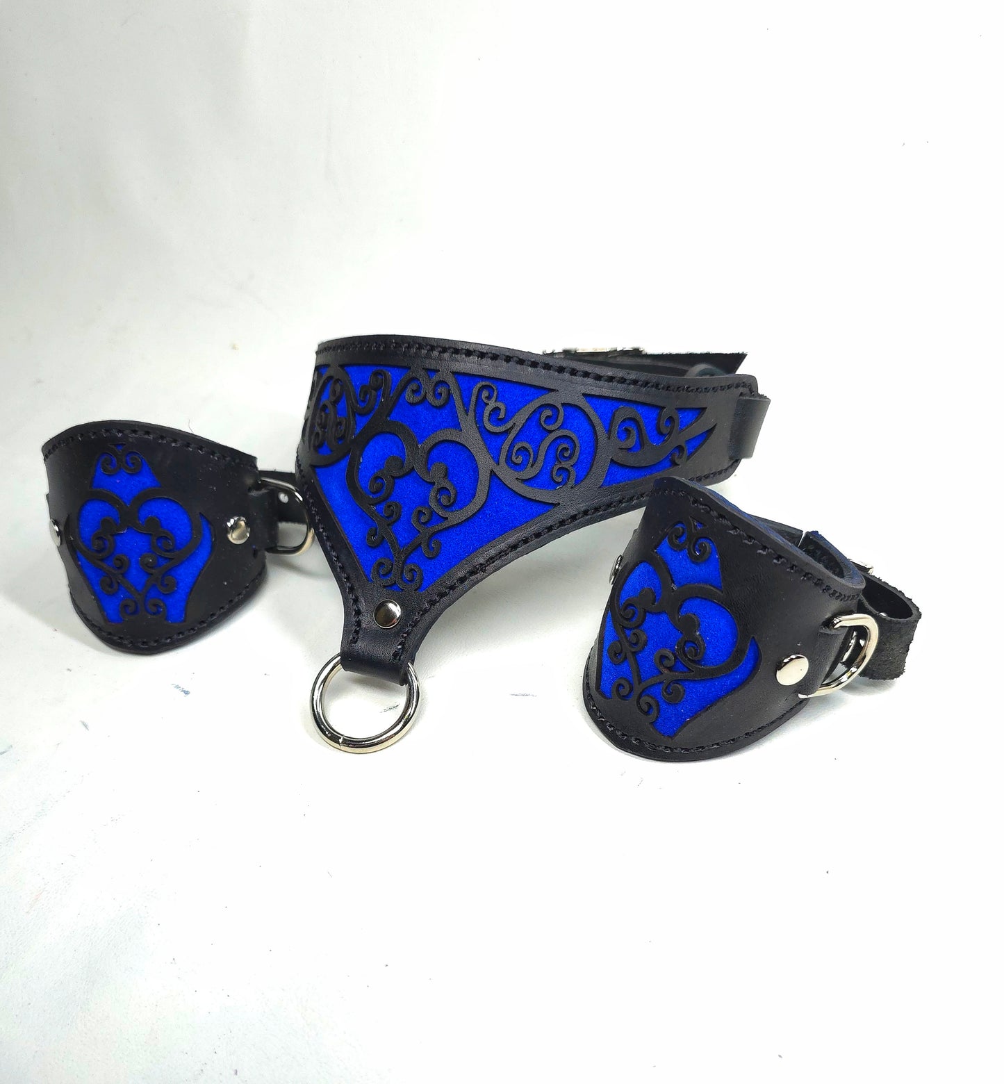 The Leather Heart Collar, wrist and ankle cuffs- Custom
