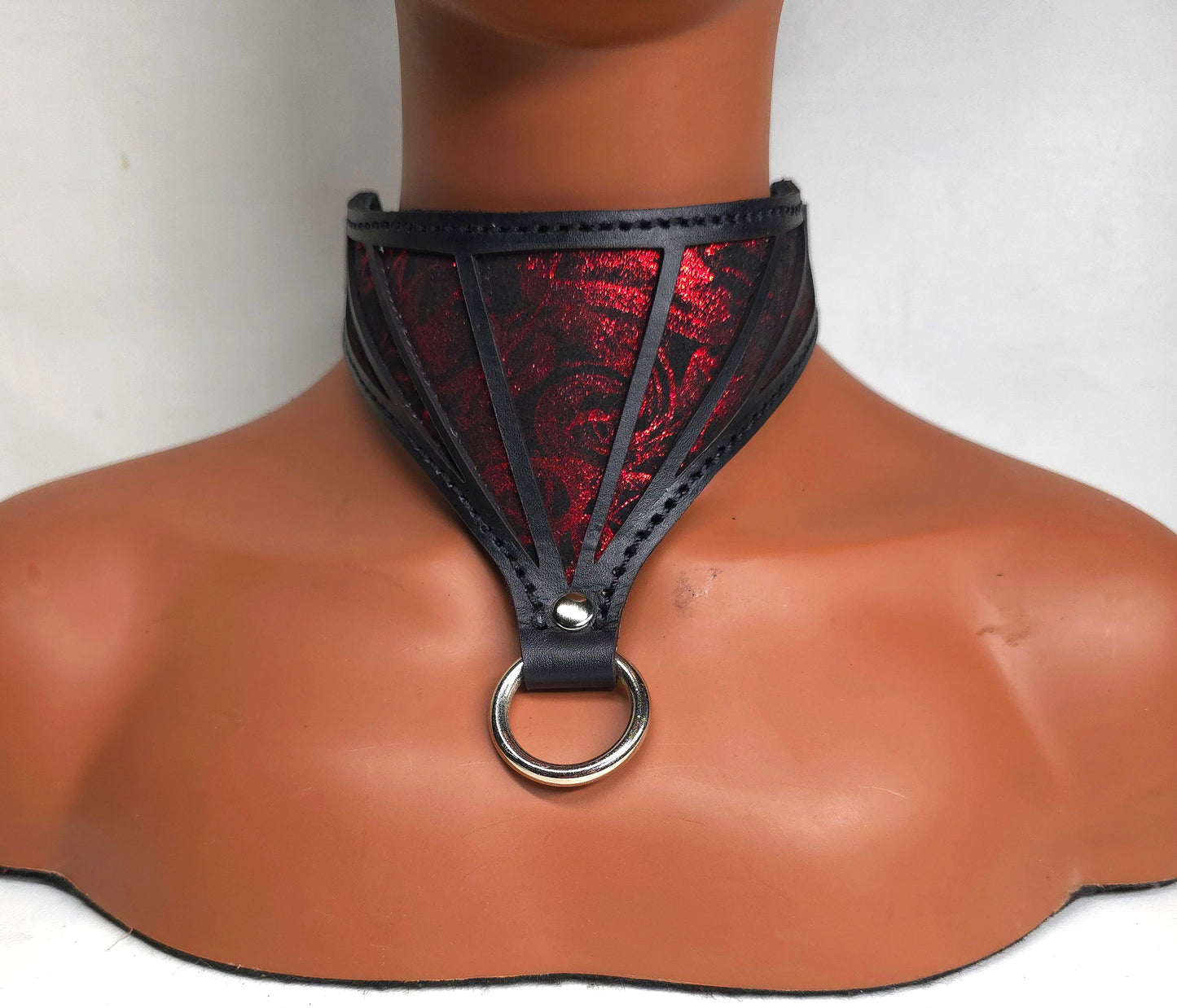 Requiem Collar in Ruby Smoke Leather - In Stock