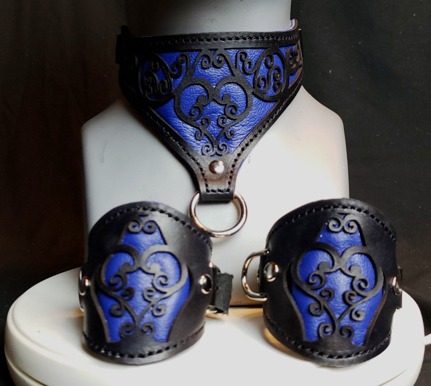 The Leather Heart Collar, wrist and ankle cuffs- Custom