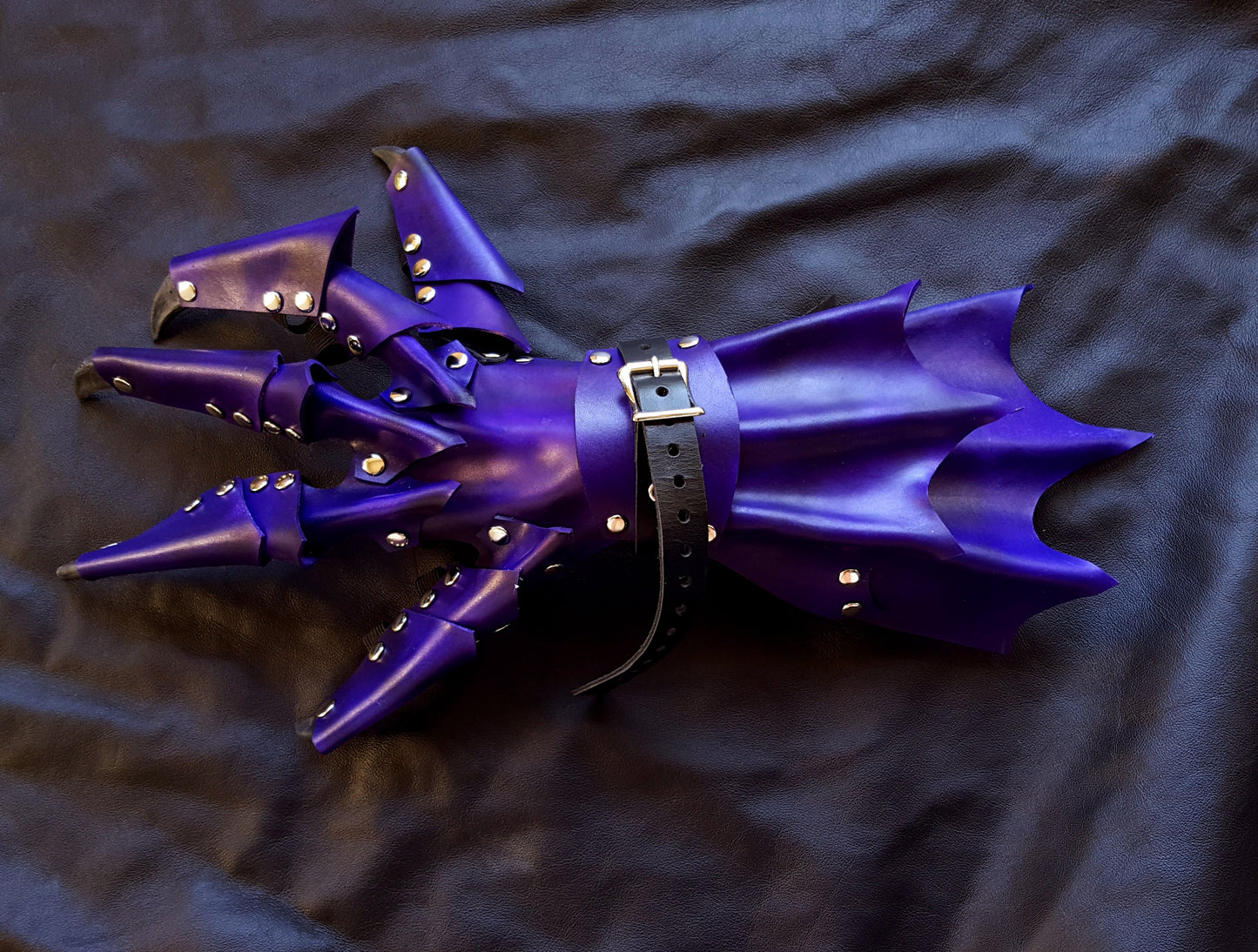 Claw Gauntlets - Custom Color and Size - Made to Order