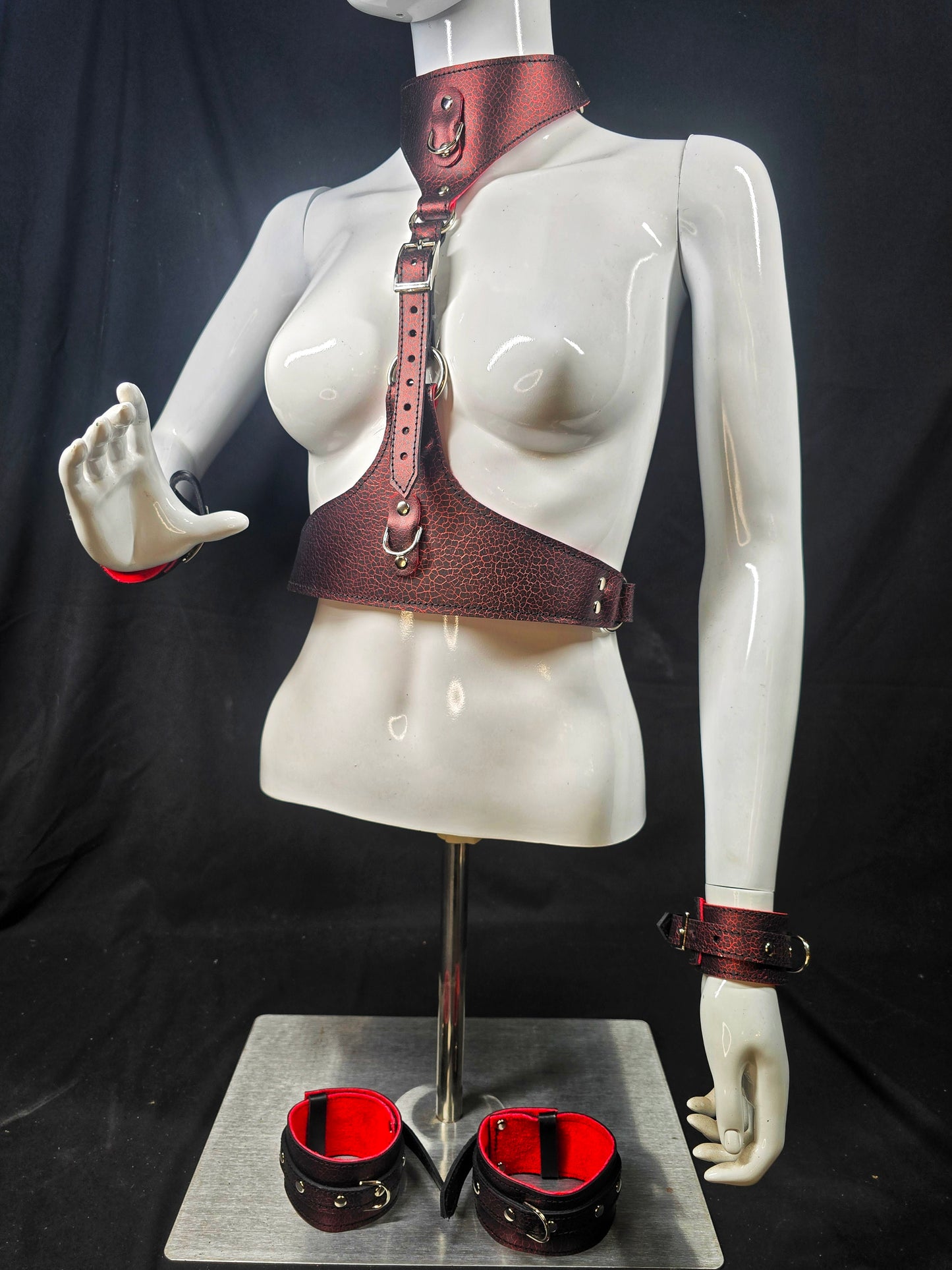 The Sumida Restrains In Green- Chest Harness, Collar, Cuffs, Thigh belt