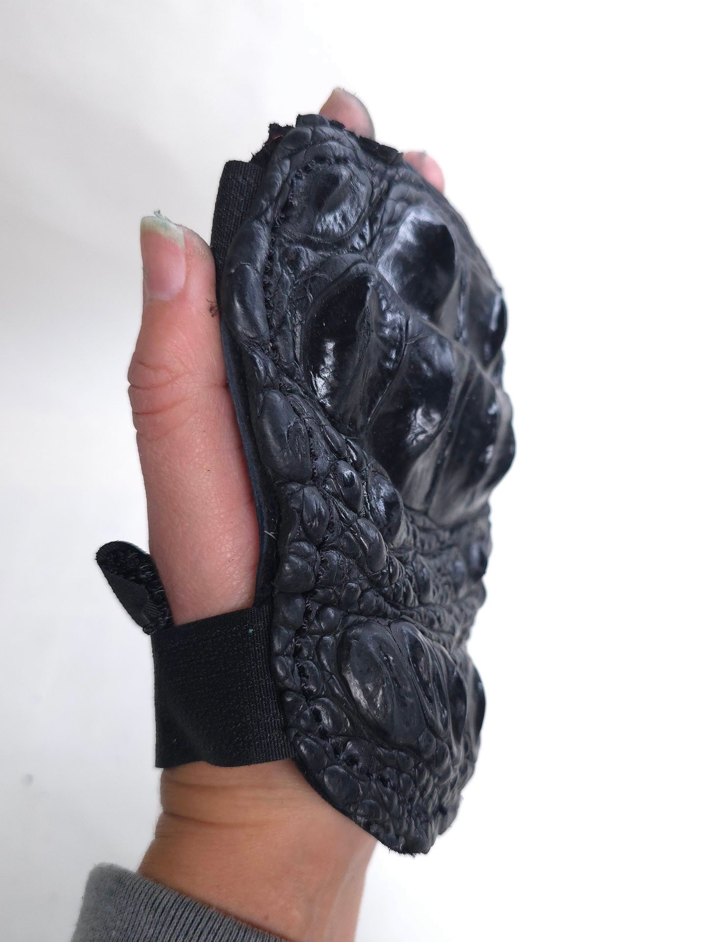 Weighted Alligator Spanking Mitt - Black  In Stock