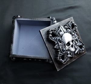 Claw Rings and Necromancer Box - Special Edition
