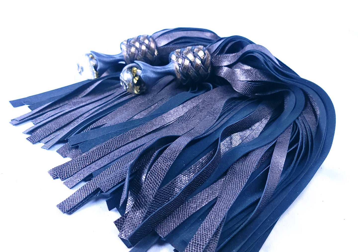 Iron Rose Ball Handle Mop Floggers- Scaled Goatskin