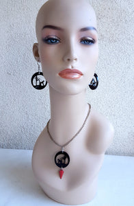 On Your Knees Earrings and Necklace