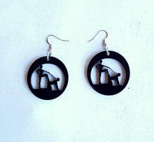 Load image into Gallery viewer, On Your Knees Earrings and Necklace